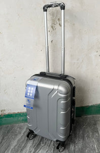 20" carry on  4 wheel luggage    hardcase  8006